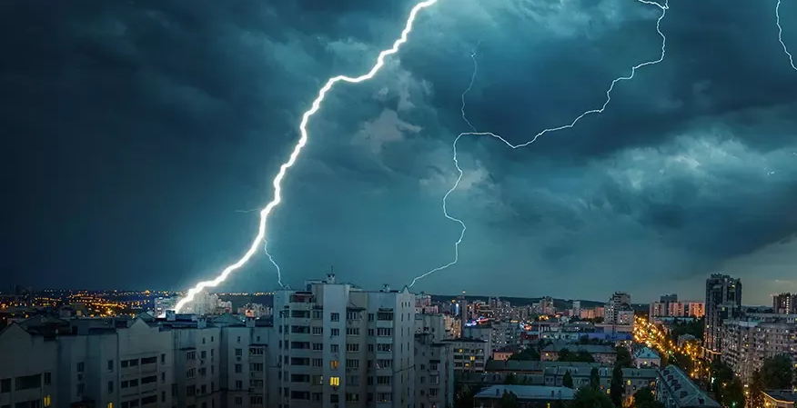 Tempestade com raios